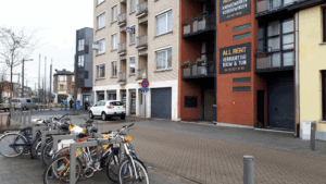 De bedrijfsnaam is all-rent gereedschapsverhuur