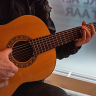 De bedrijfsnaam is Ctrl Alt Gitaar