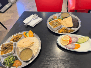 De bedrijfsnaam is Gurkhali snacks catering services