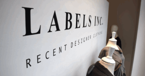 De bedrijfsnaam is labels inc