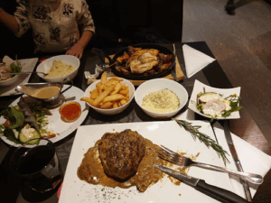 De bedrijfsnaam is Le Sud Borgerhout pizza-pasta & burgers