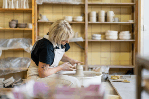 De bedrijfsnaam is misena ceramics