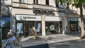 De bedrijfsnaam is nespresso boutique antwerpen
