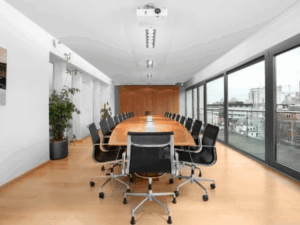 De bedrijfsnaam is Regus