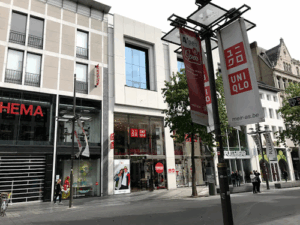 De bedrijfsnaam is uniqlo